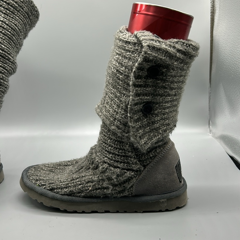 Classic gray cardy sweater knit ugg boots sz 7 - Picture 4 of 9